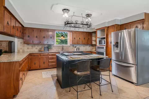 Kitchen - 305 E Overhill Dr, Dickson, TN 37055 photo 1 of 3