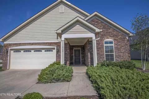 968 Pryse Farm Blvd, Knoxville, TN 37934