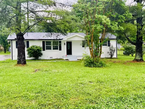 136 Mankin St, La Vergne, TN 37086
