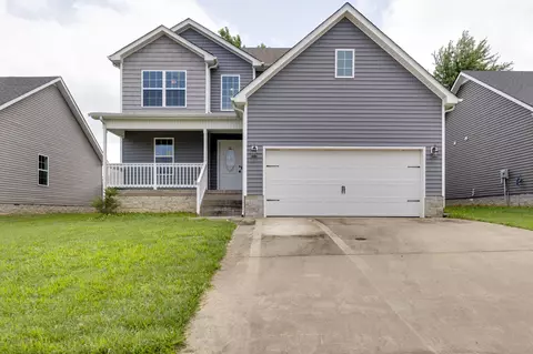 520 Sourwood Dr, Clarksville, TN 37042
