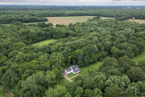 4486 Beards Chapel Rd, Springfield, TN 37172 photo 2