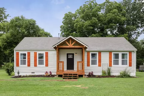 709 Poplar St, Columbia, TN 38401