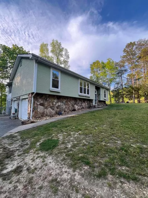 7029 Troy Allen Dr, Harrison, TN 37341