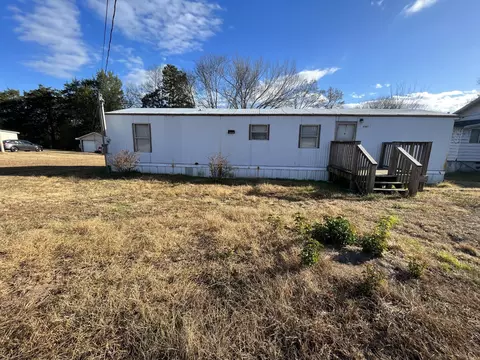 1561 Benton Station Rd, Benton, TN 37307