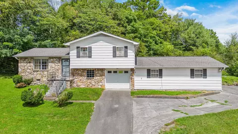 40 Ridgeside Dr, Ringgold, GA 30736