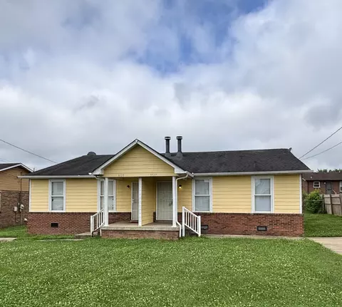 3525 Brookway Dr, Nashville, TN 37207