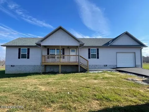 111 Sievers Rd, Pikeville, TN 37367