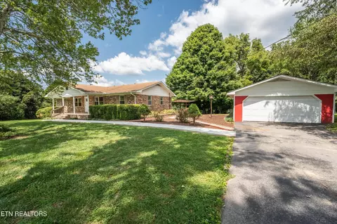 407 Farley Gap Loop, Pikeville, TN 37367