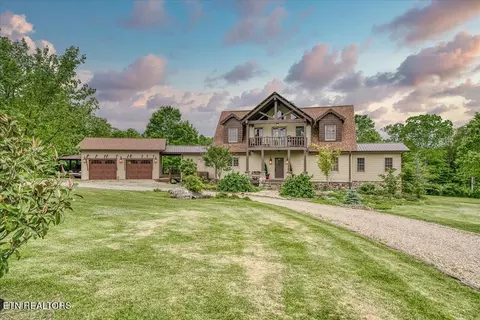 1368 Long Branch Rd, Spencer, TN 38585