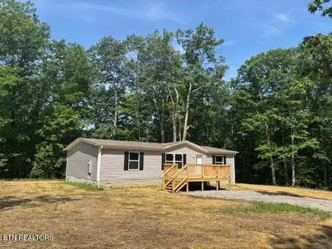 3027 Ocalala Tr, Crossville, TN 38572