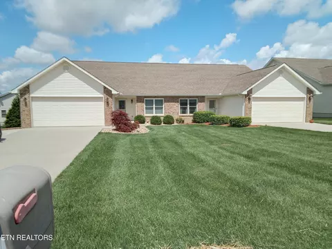 21 Woodgate Ln #101, Crossville, TN 38571