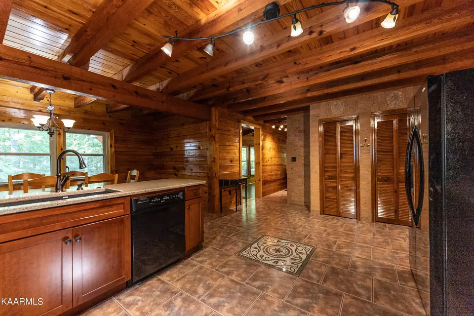  1912 Indian Park Rd, Monterey, TN 38574 photo 11