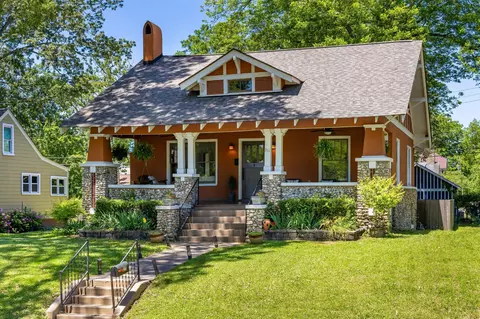 211 Morningside Dr, Chattanooga, TN 37404