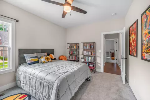 Bedroom - 3321 E Main St, Murfreesboro, TN 37127 photo 4 of 7