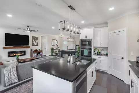 Kitchen - 3321 E Main St, Murfreesboro, TN 37127 photo 1 of 3