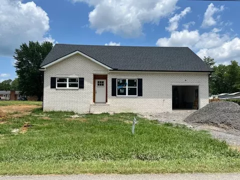 309 Dogwood Cir, Smithville, TN 37166