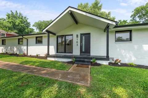 163 Lakeside Park Dr, Hendersonville, TN 37075