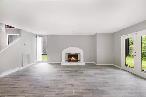 Living - 13 Hickory Ct, Antioch, TN 37013 photo 1 of 3