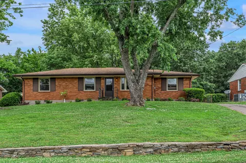 300 Wauford Dr, Nashville, TN 37211