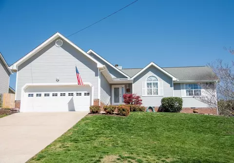 2505 W Wind Dr, Soddy Daisy, TN 37379