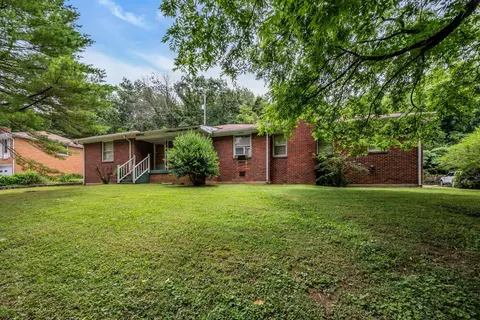 6443 Charlotte Road Cir, Nashville, TN 37209
