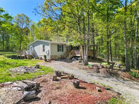 132 Hinton Ln, Ringgold, GA 30736 photo 2