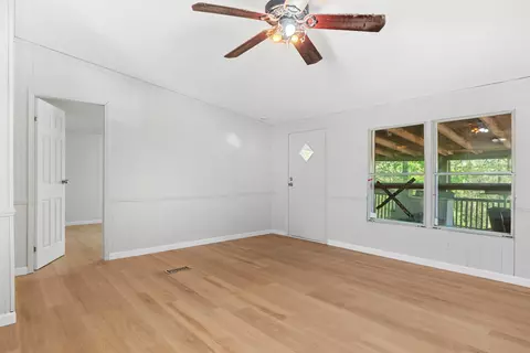 132 Hinton Ln, Ringgold, GA 30736 photo 9