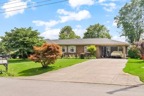 311 Andrew Dr, Hopkinsville, KY 42240