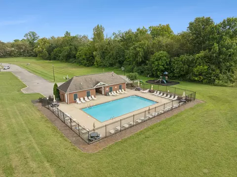 Exterior - 6009 Aaron Dr, Spring Hill, TN 37174 photo 11 of 11