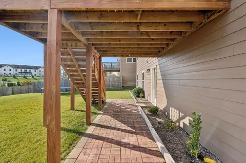 Exterior - 6009 Aaron Dr, Spring Hill, TN 37174 photo 8 of 11