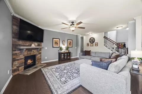 Living - 6009 Aaron Dr, Spring Hill, TN 37174 photo 3 of 3