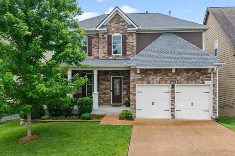 Exterior - 6009 Aaron Dr, Spring Hill, TN 37174 photo 2 of 11
