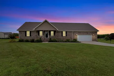 288 Springwater Dr, Summertown, TN 38483