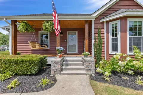 4429 Thomasville Rd, Chapmansboro, TN 37035