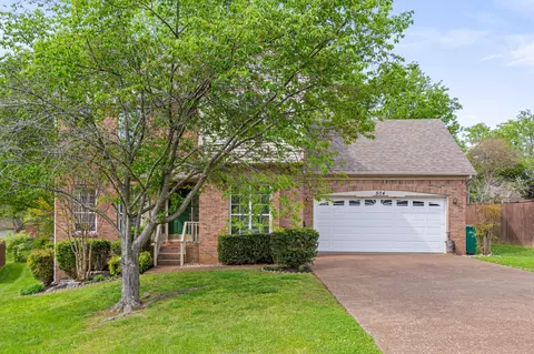 504 Farmington Ct, Nashville, TN 37221