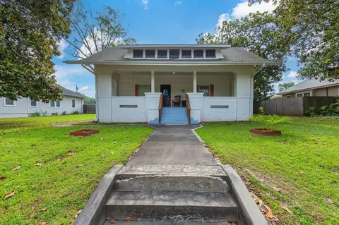 518 S Massachusetts St, Jackson, TN 38301