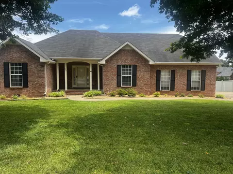 209 Andy Johns Dr, Smyrna, TN 37167