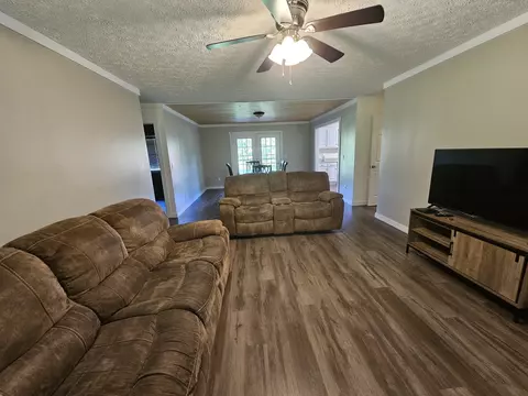 Living - 770 Jack Smith Rd, Dunlap, TN 37327 photo 4 of 4