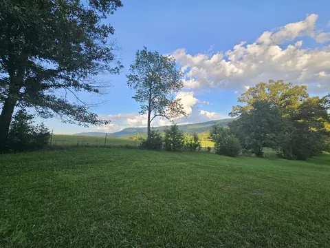 Exterior - 770 Jack Smith Rd, Dunlap, TN 37327 photo 2 of 20