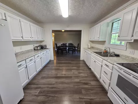Kitchen - 770 Jack Smith Rd, Dunlap, TN 37327 photo 1 of 5