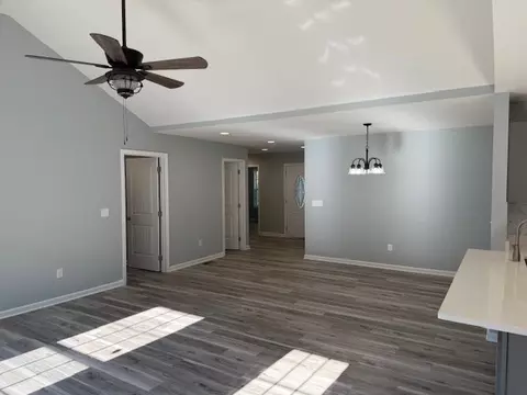 6 Ghea Rd, Normandy, TN 37360 photo 2