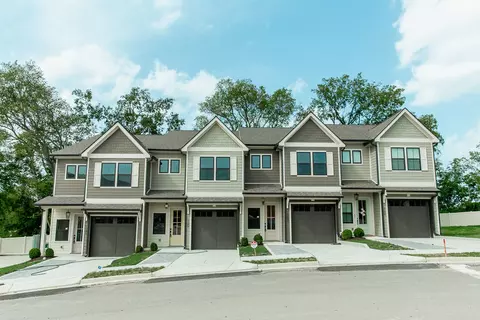 1042 Noble Loop #31, Nashville, TN 37211