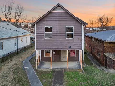 2312 E 14th St, Chattanooga, TN 37404