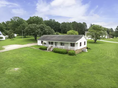 17930 Main St W, Huntingdon, TN 38344