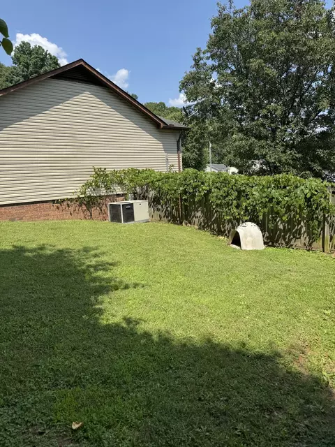 129 Cofer Dr, Springfield, TN 37172 photo 4