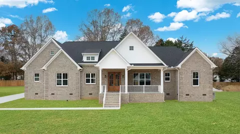 107 Settlers Trce, Tullahoma, TN 37388