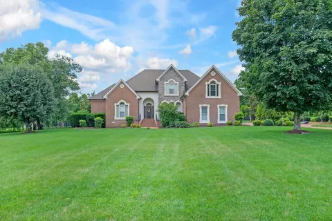1515 Keystone Dr, Franklin, TN 37064
