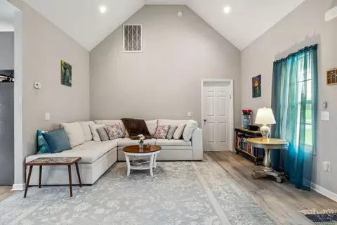 Living - 582 Hennessee Ave, Morrison, TN 37357 photo 1 of 1