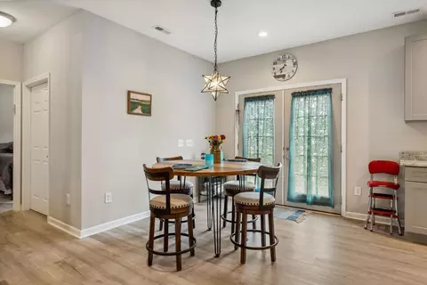 Dining - 582 Hennessee Ave, Morrison, TN 37357 photo 1 of 1