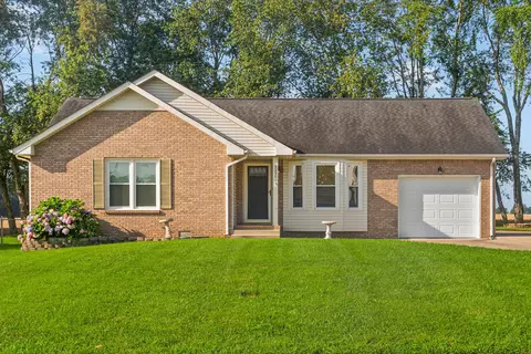 3230 S Senseney Cir, Clarksville, TN 37042